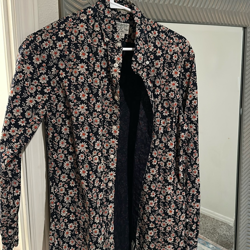 J crew dress up shirt (slim)
